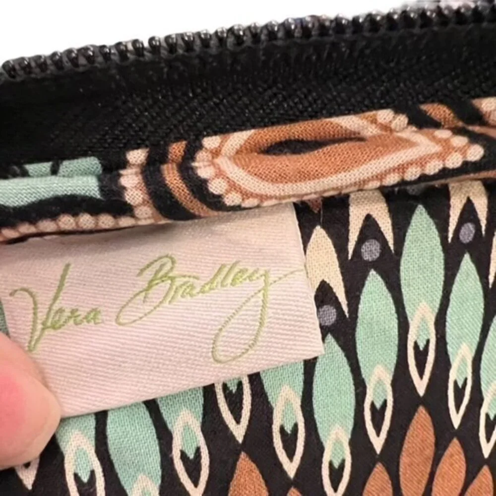 Vera Bradley Tablet Laptop Sleeve Sierra Quilted Zip 14X11 Floral Inner Pocket‎